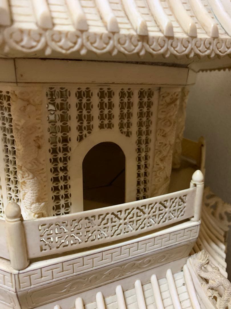 五重塔　中国美術　骨董品　美術品　龍　縁起物　置物　古美術