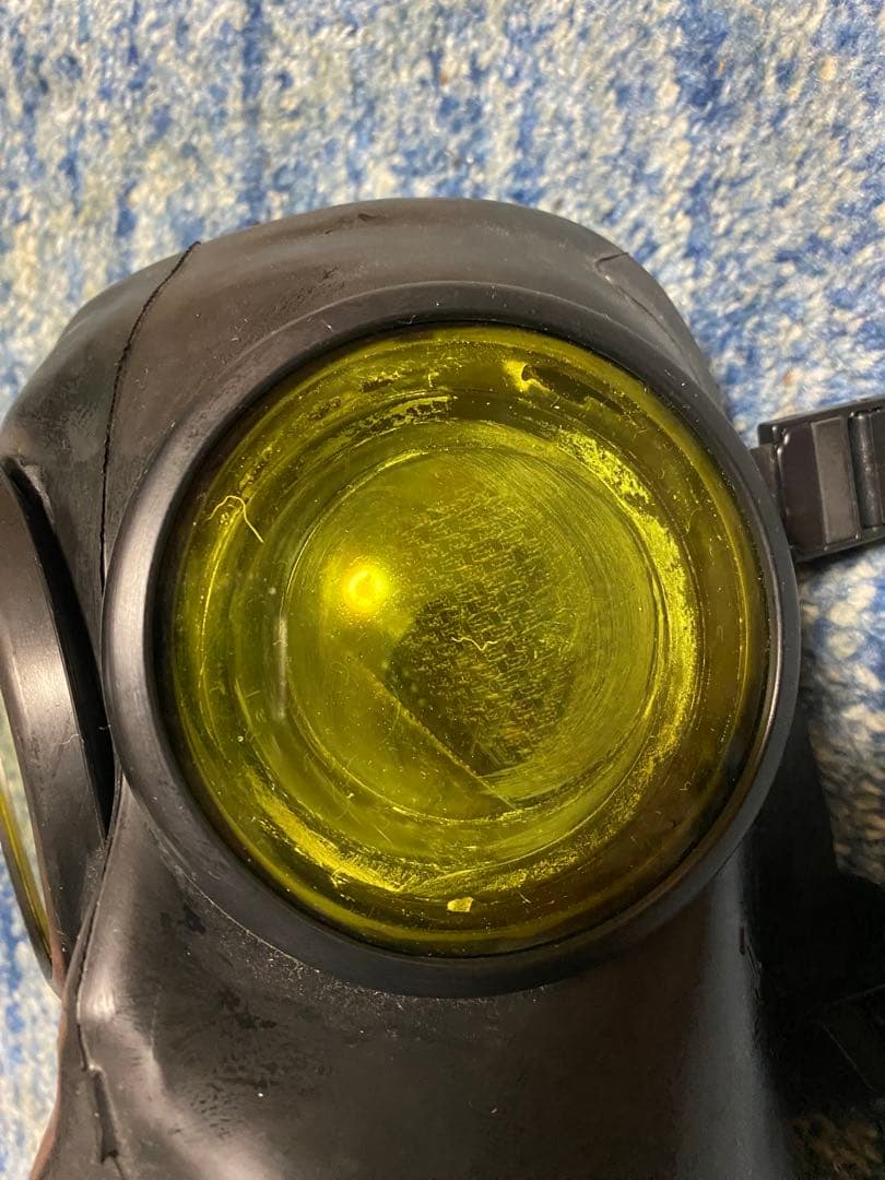 ガスマスク　イギリス軍　S10 中古品