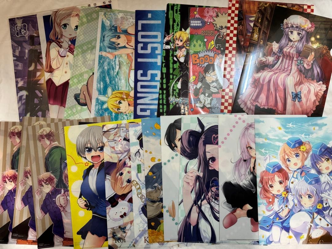 アニメ、ゲーム系　クリアファイル　３００枚以上まとめ売り　ラブライブ　ゴジラ