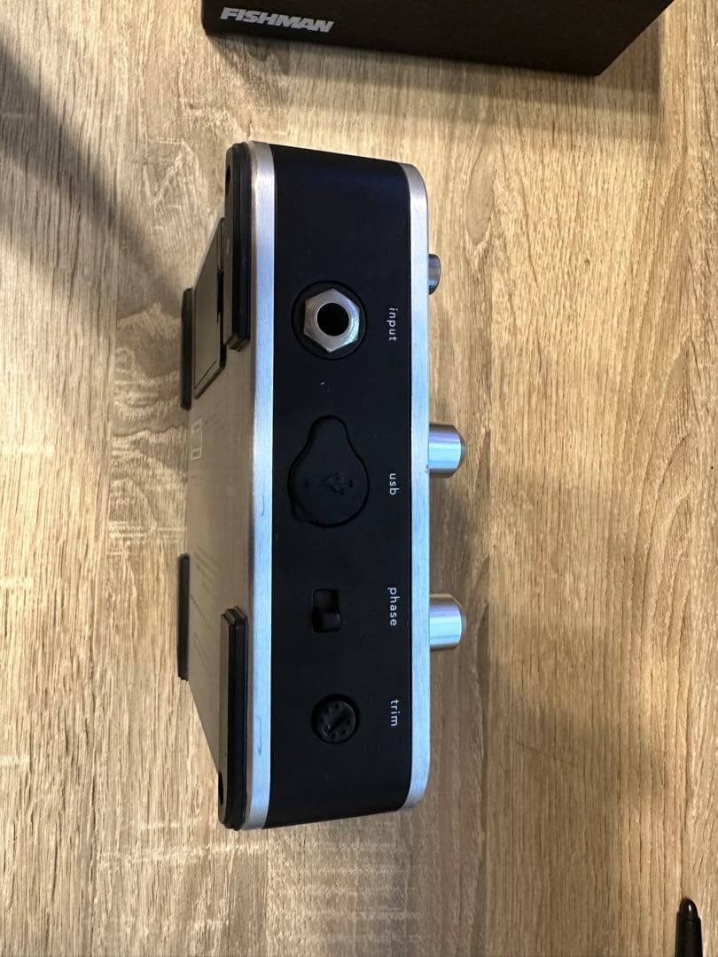 ギター Fishman Aura Spectrum DI