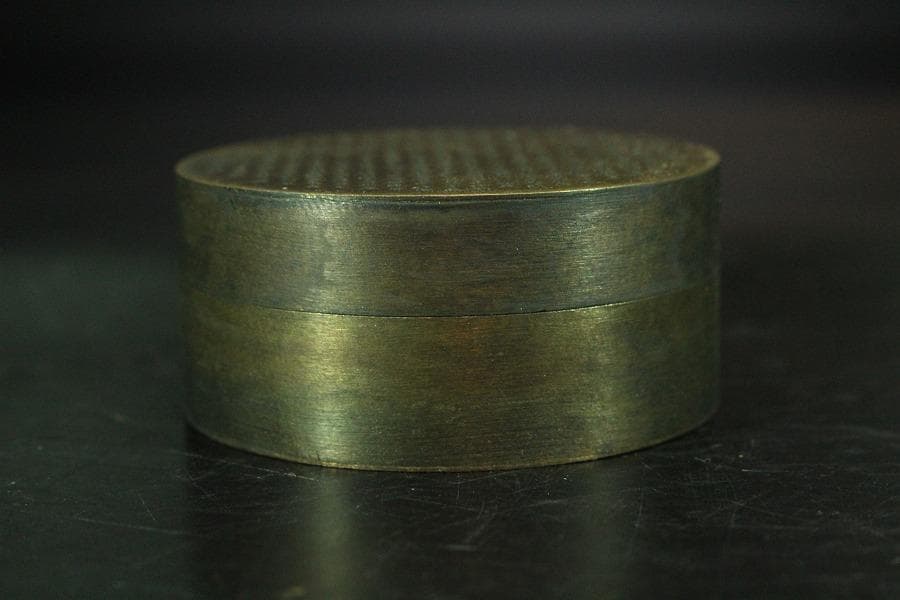 中国美術 文昌閣 在銘 刻文字 円形 蓋物(K-YC396)