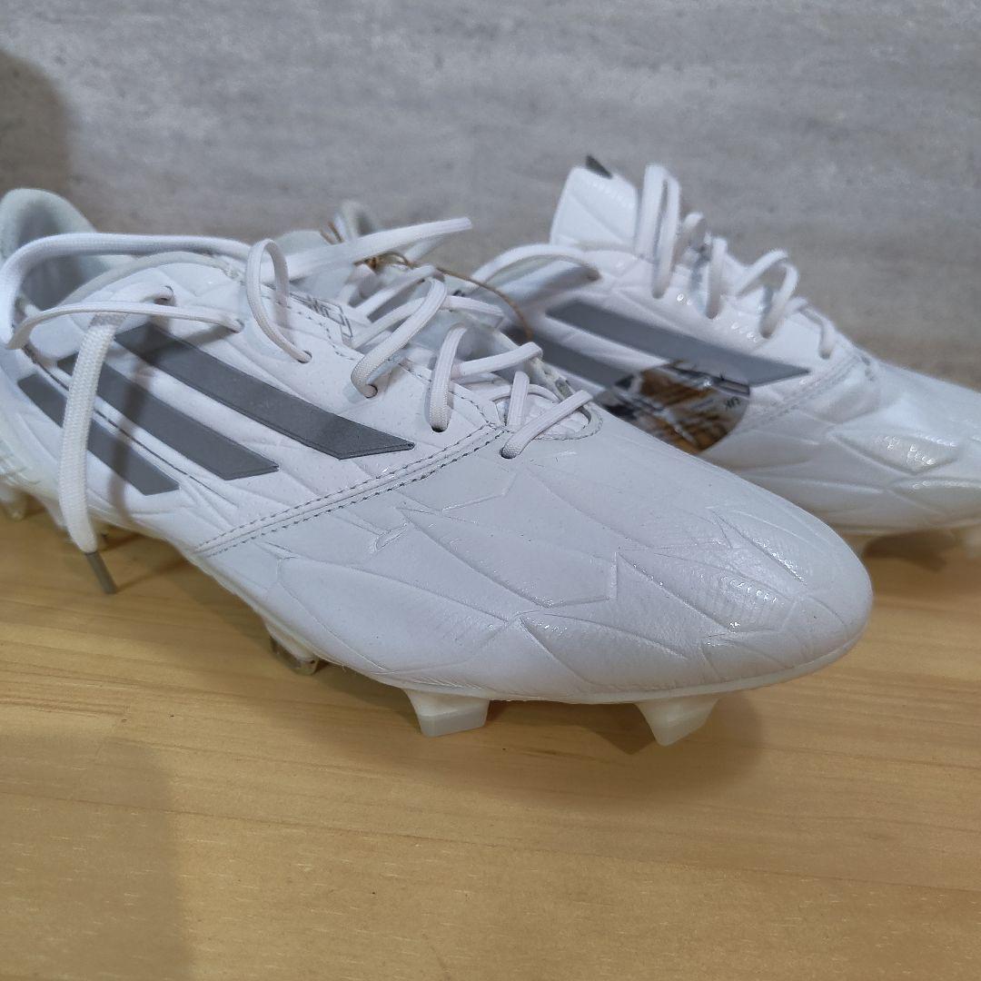 F50エックスレザーホワイト 27.5