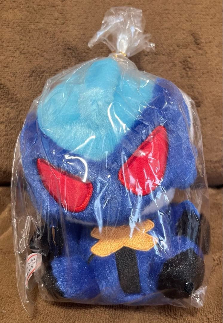 ふわふわお座りぬいぐるみ　ウルトラマントレギア　タグ付き　新品