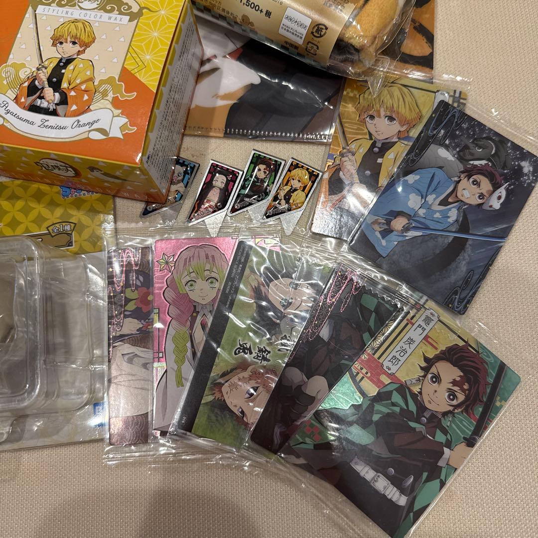 鬼滅の刃 まとめ売り グッズ 宇髄天元 竈門禰豆子 炭治郎 猗窩座 善逸 伊之助