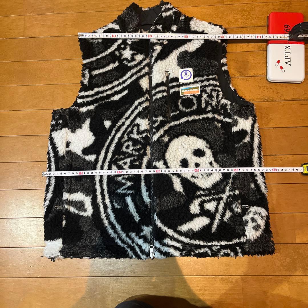 【美品】マークアンドロナ　マッシブ　リバーシブル　ボア　キルティング　ベスト