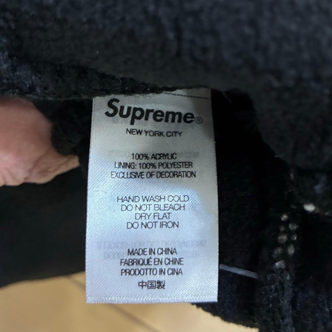 supremeスラッシャー ニット帽