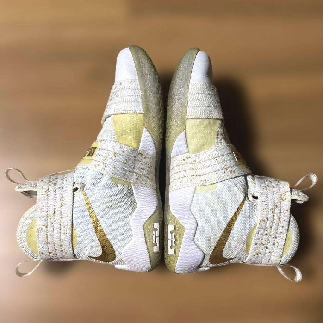 シューズ(男性用) NIKE LeBron Zoom Soldier 10 \"Gold Medal\"
