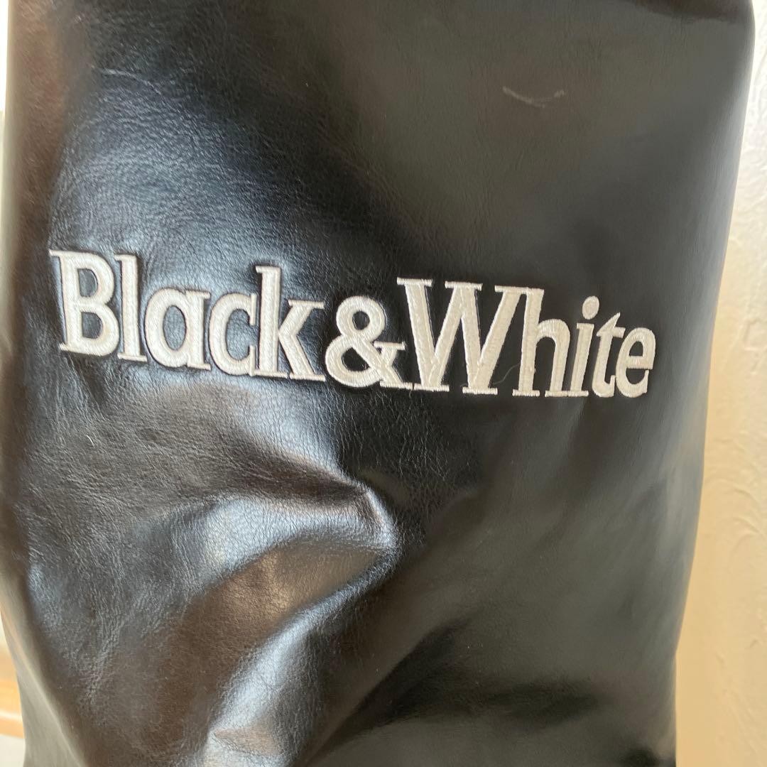 [送料込み] Black&White キャディバッグ　ブラック