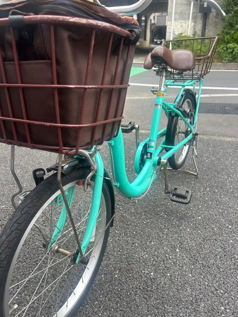 used 自転車　モアティエ　ミニ　20インチ