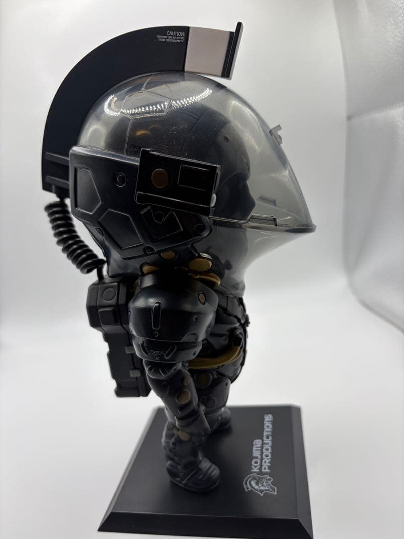 ゲームキャラクター Kojima Productions Ludens Black Ver.