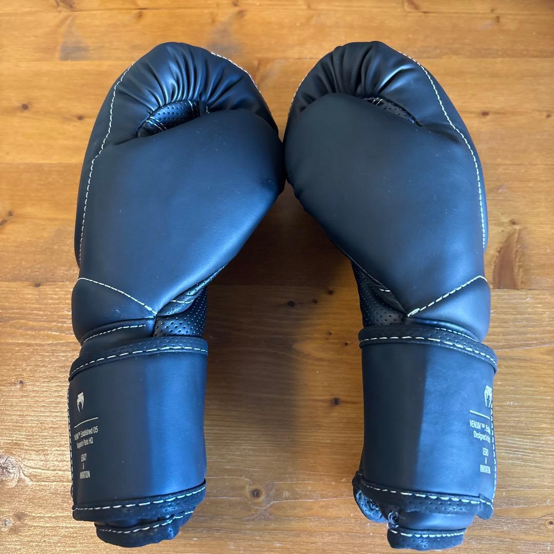 【新品】Venum Impact Evo 8oz ブラック