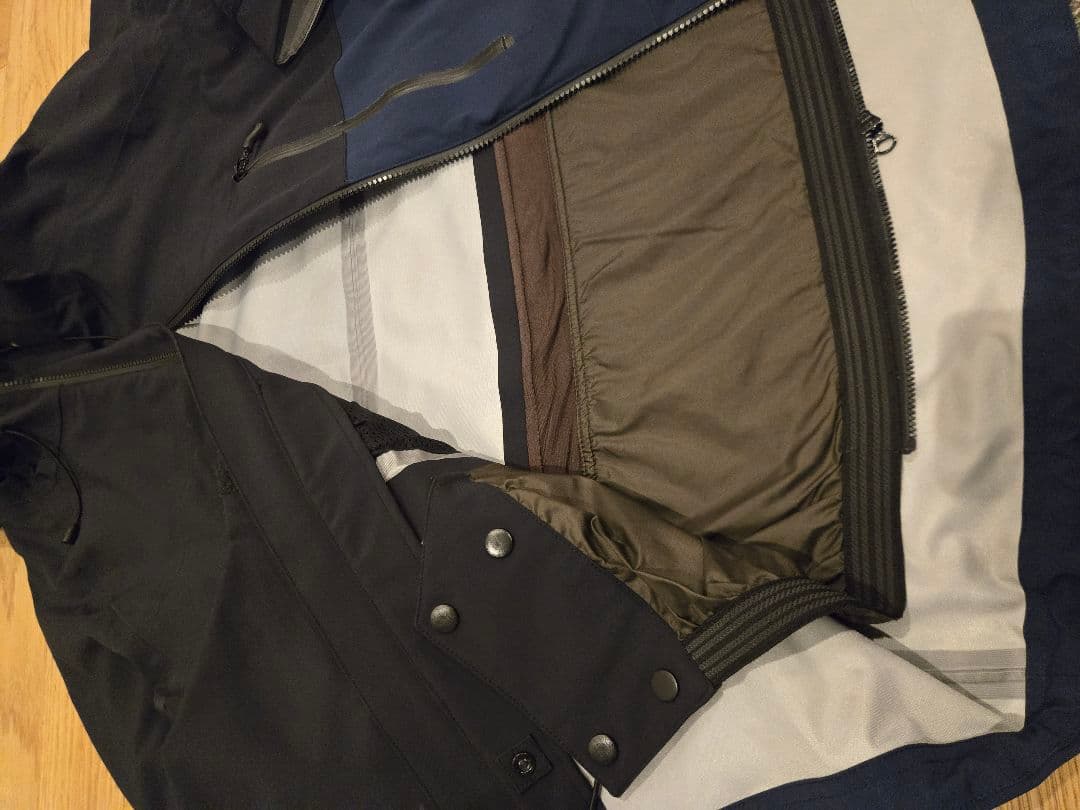 p.rhithm プリズムウェア スノーボードジャケットスマイルジャケット