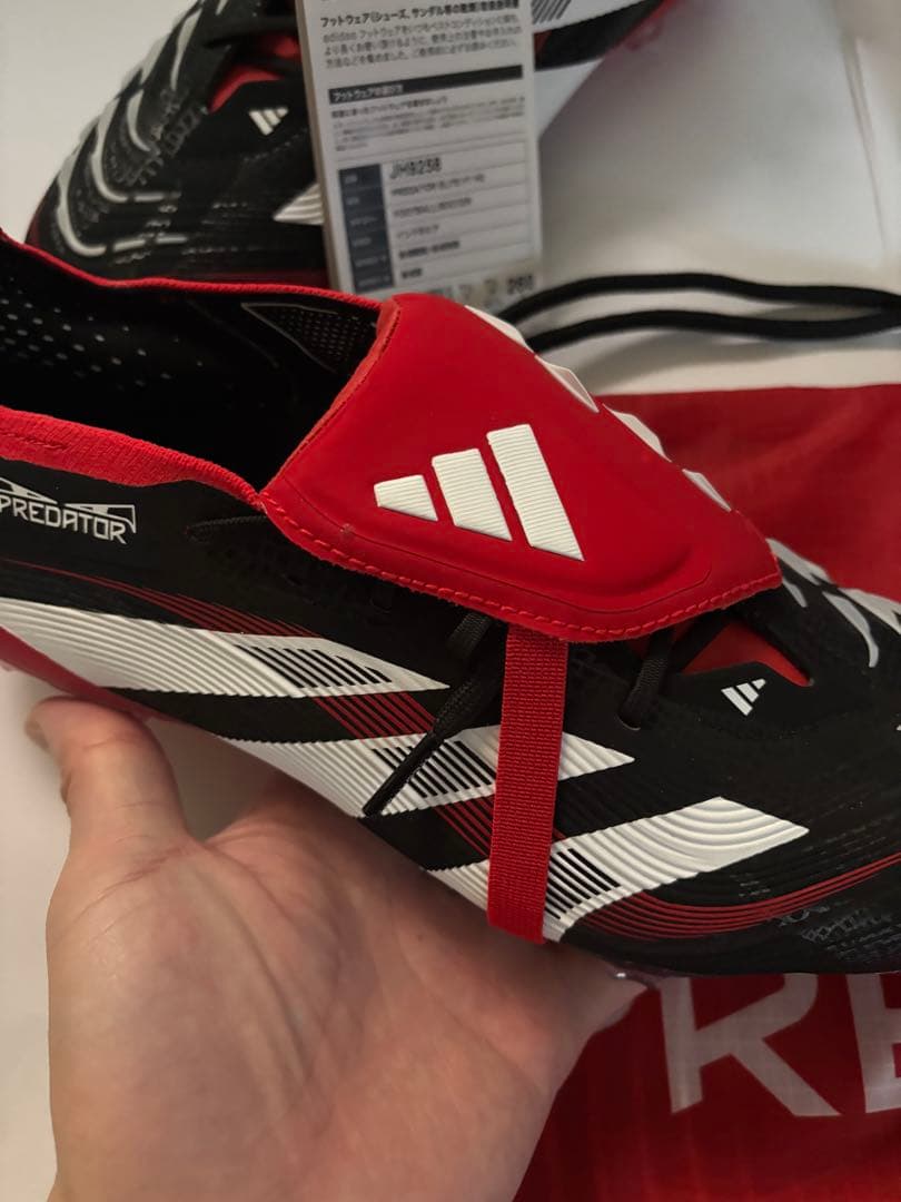 GW価格　正規　限定プレデター ELITE FT BWR FG 26.5ジダン