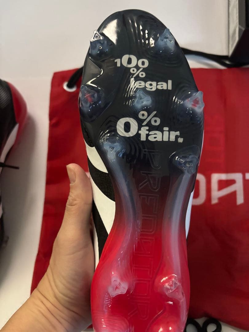 GW価格　正規　限定プレデター ELITE FT BWR FG 26.5ジダン