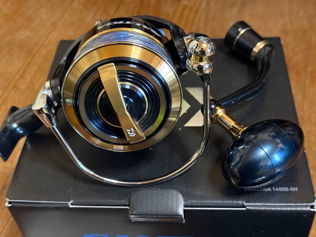 DAIWA SALTIGA 14000-XH スピニングリール　ソルティガ