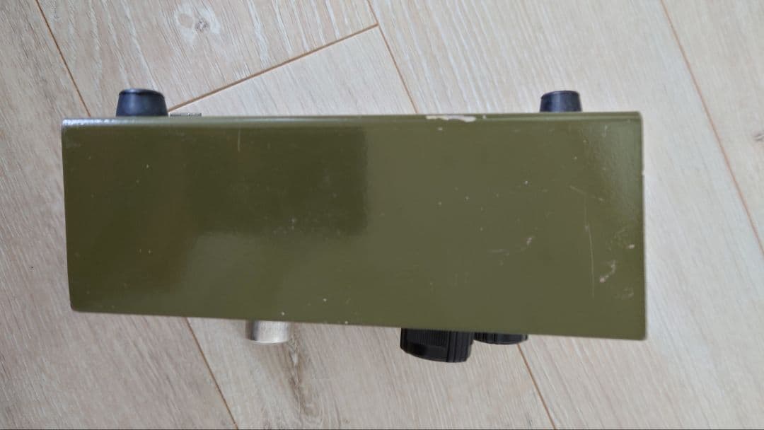 Big Muff π -Army Green Bubble font