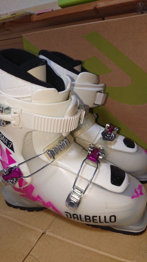 DALBELLO 未使用24.5㎝ ソール282㎜ GAIA3 スキーブーツGW