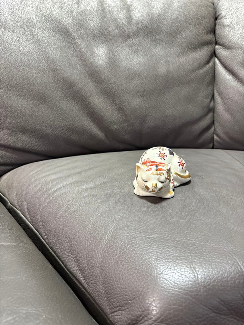 眠り猫　置物　レトロ