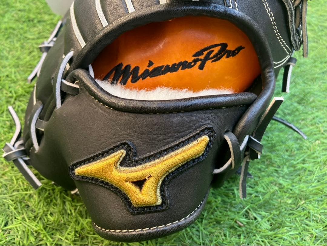 Mizuno ミズノプロ 野球グローブ 黒　軟式　投手用