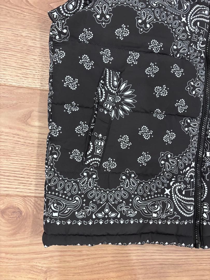 FR2 GOLF ペイズリー柄　中綿ベスト 新品 ダウンベスト　L