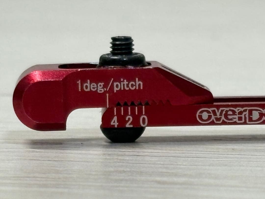 Overdose アルミアジャスタブルリヤサスアーム　トレーリングアングル5°