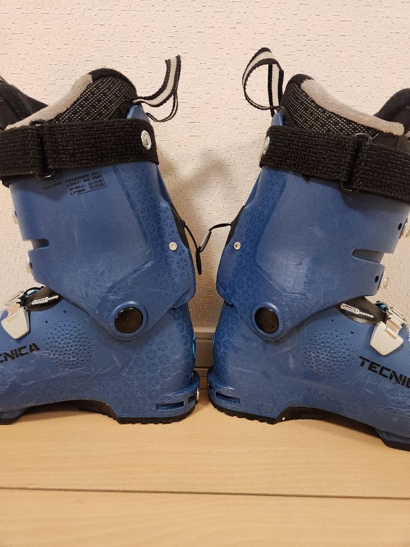 【年末値下げ】TECNICA テクニカ レディース 山 スキー ブーツ 23.5