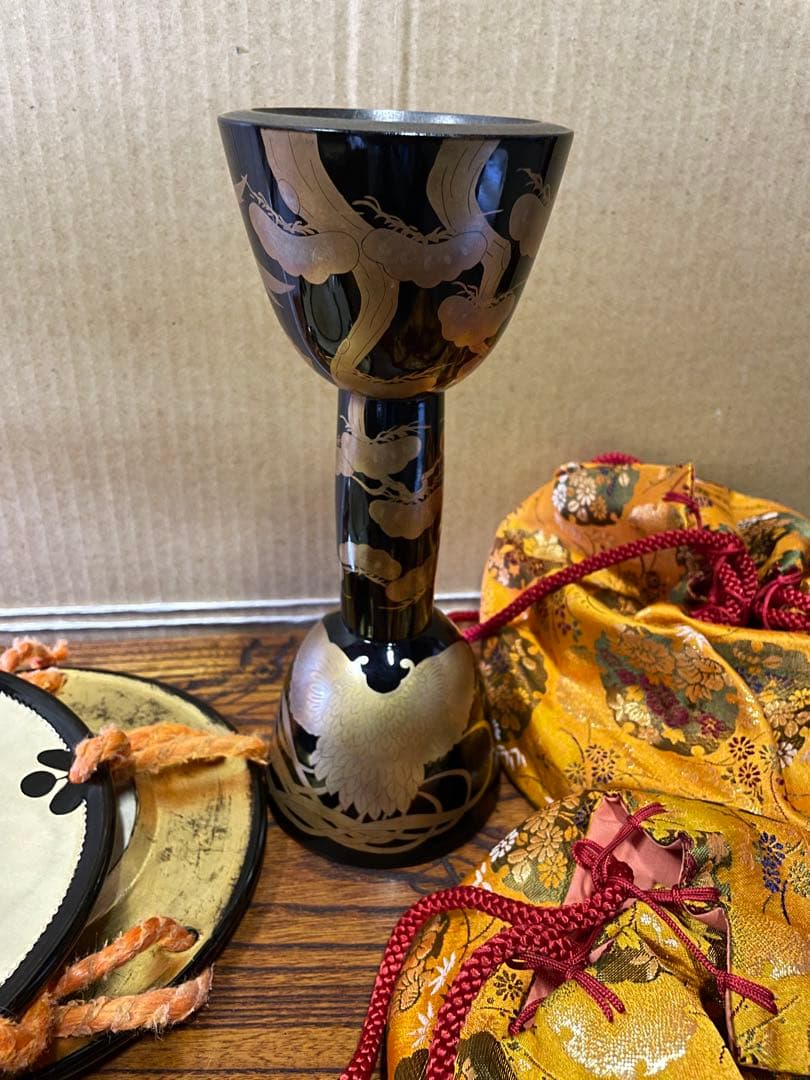 hyoutan ❸ 美品高級　小鼓　豪華金蒔絵鼓　和太鼓　袋付き　楽器
