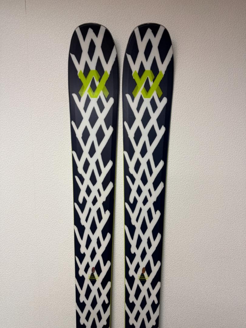 スキー 25 Volkl Blaze 104 Limited Edition 186cm