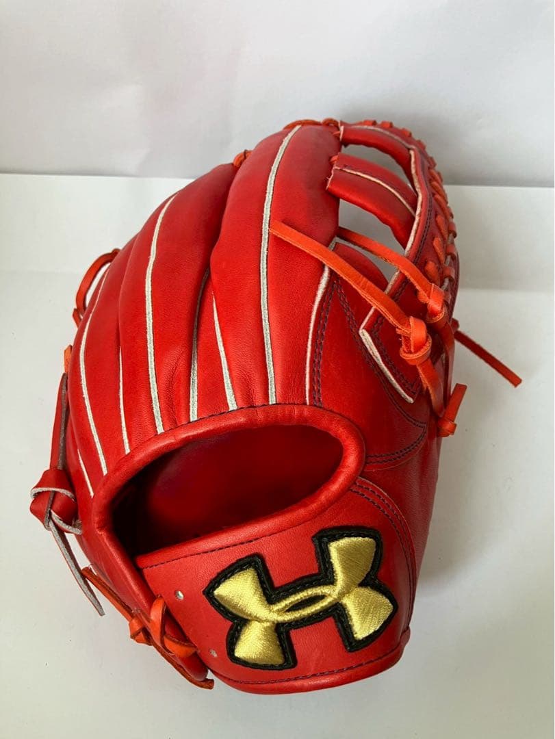 アンダーアーマー　硬式　アンディナイアブル 内野手用 グローブ