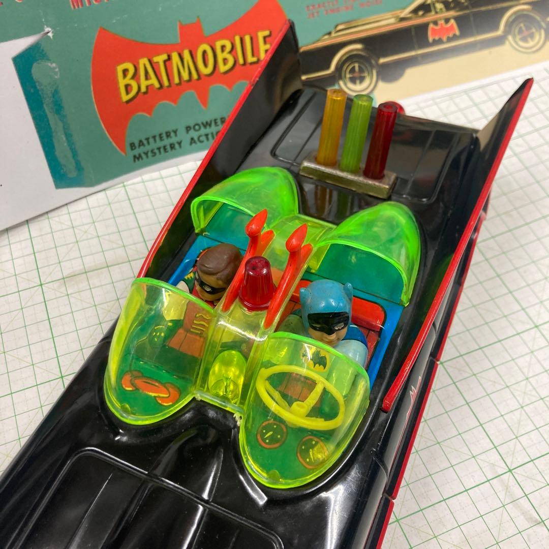 1960年代アオシン製の初期の珍しい黒の バットマンかー黒は！殆ど出てきません