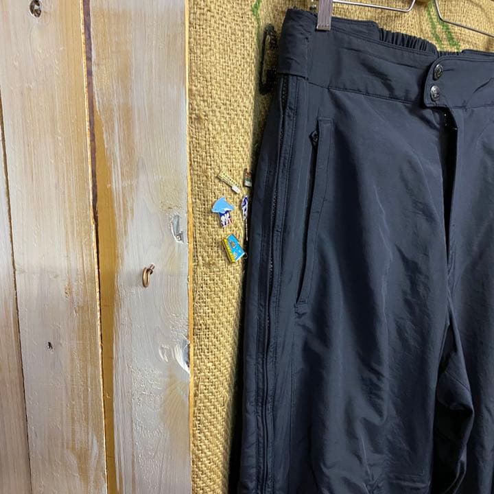 【美品】コロンビア ナイロンパンツ ボード スキーウェア Lサイズ 黒