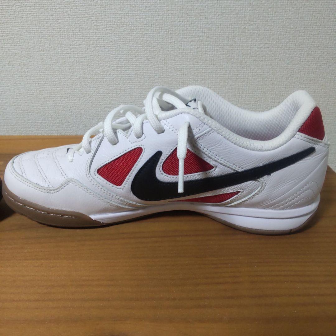 NIKE「GATO(ガト)」フットサルシューズ