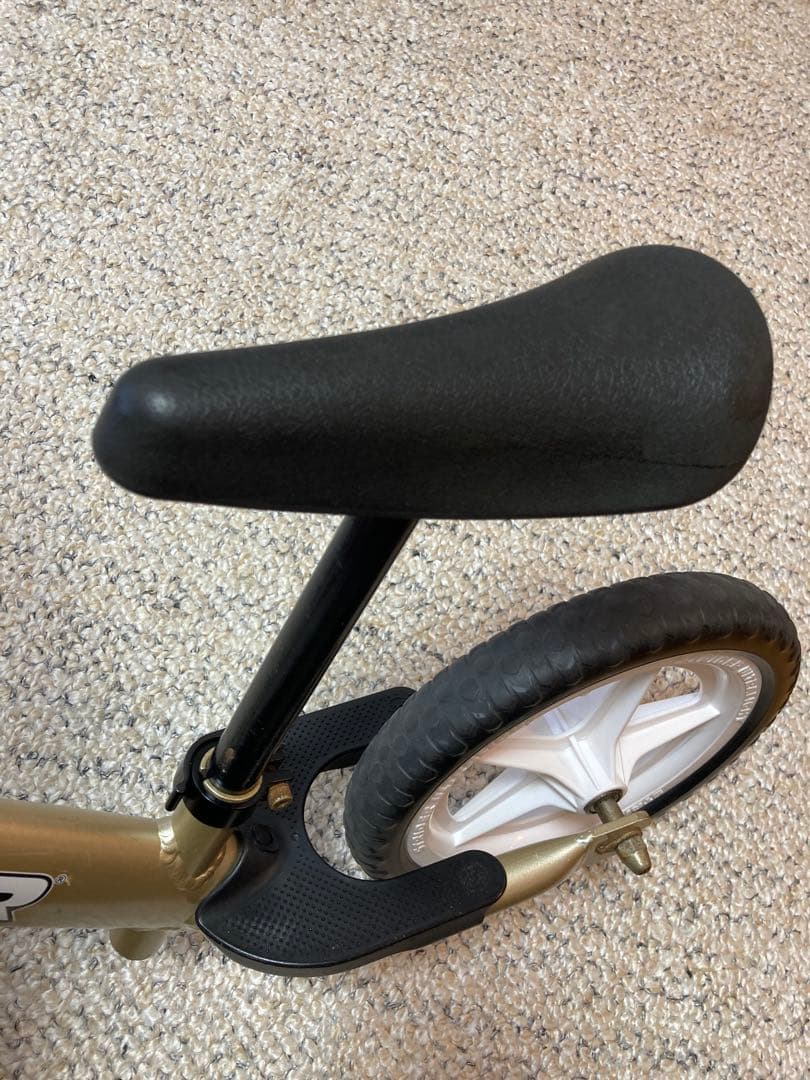 STRIDER バランスバイク ゴールド