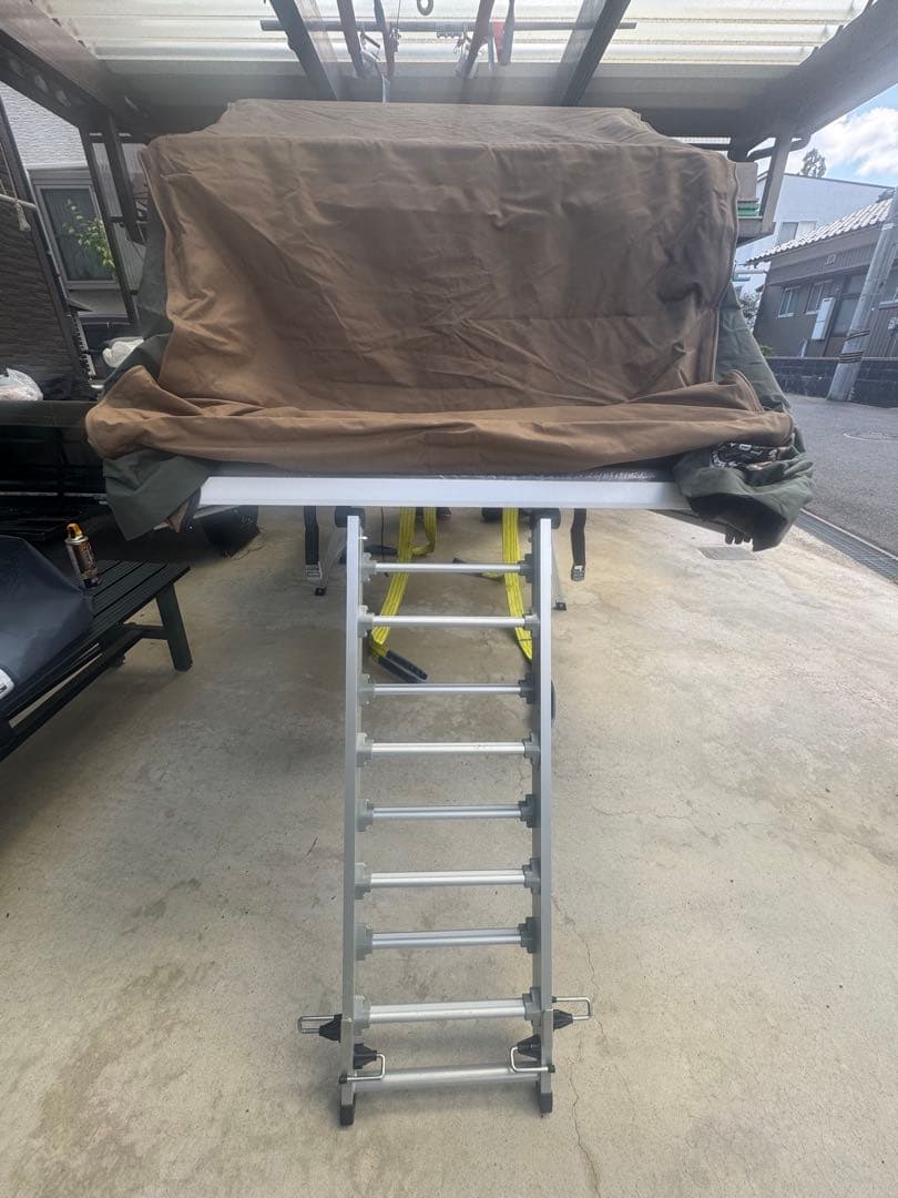 【美品】ルーフテント Overzone（オーバーゾーン）＋専用デイルームセット