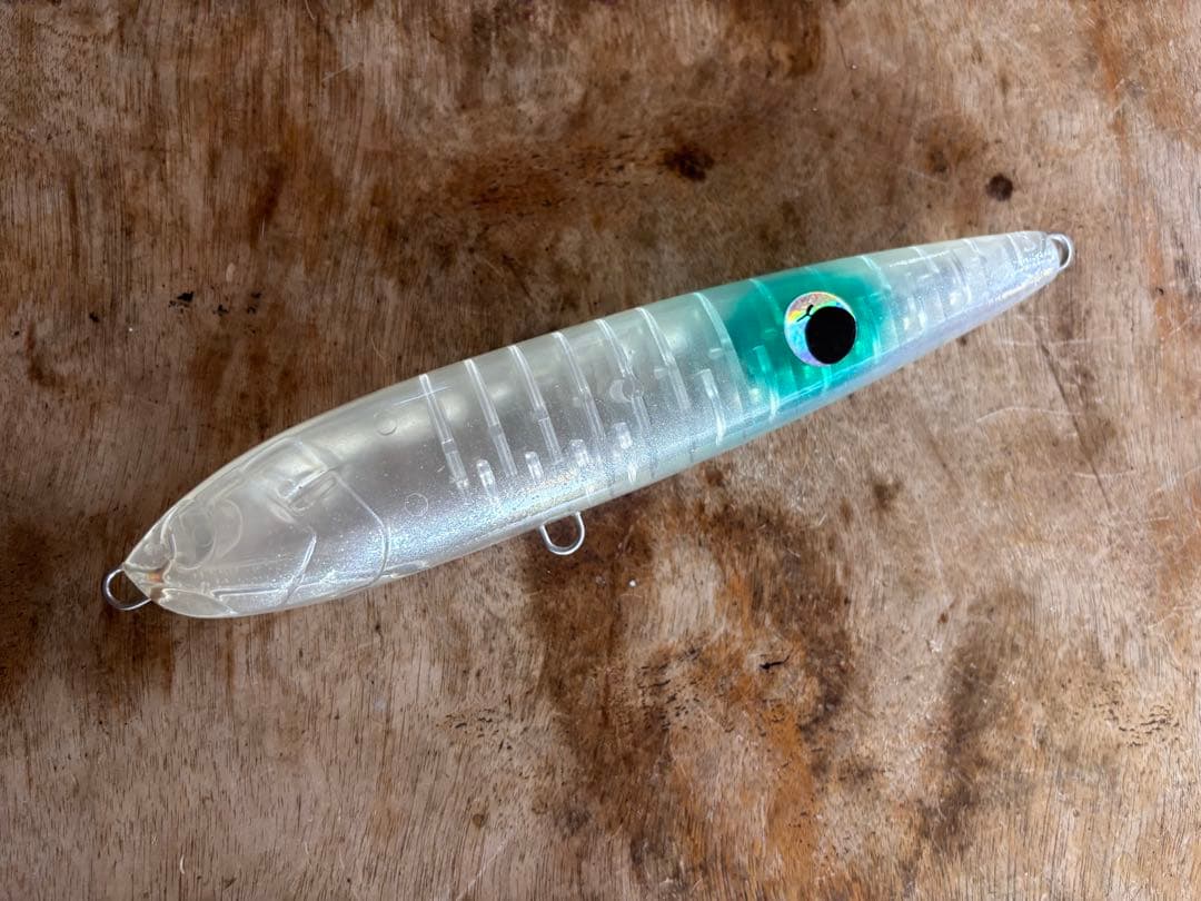 貝田ルアー ツイスターF5 TWZ200F