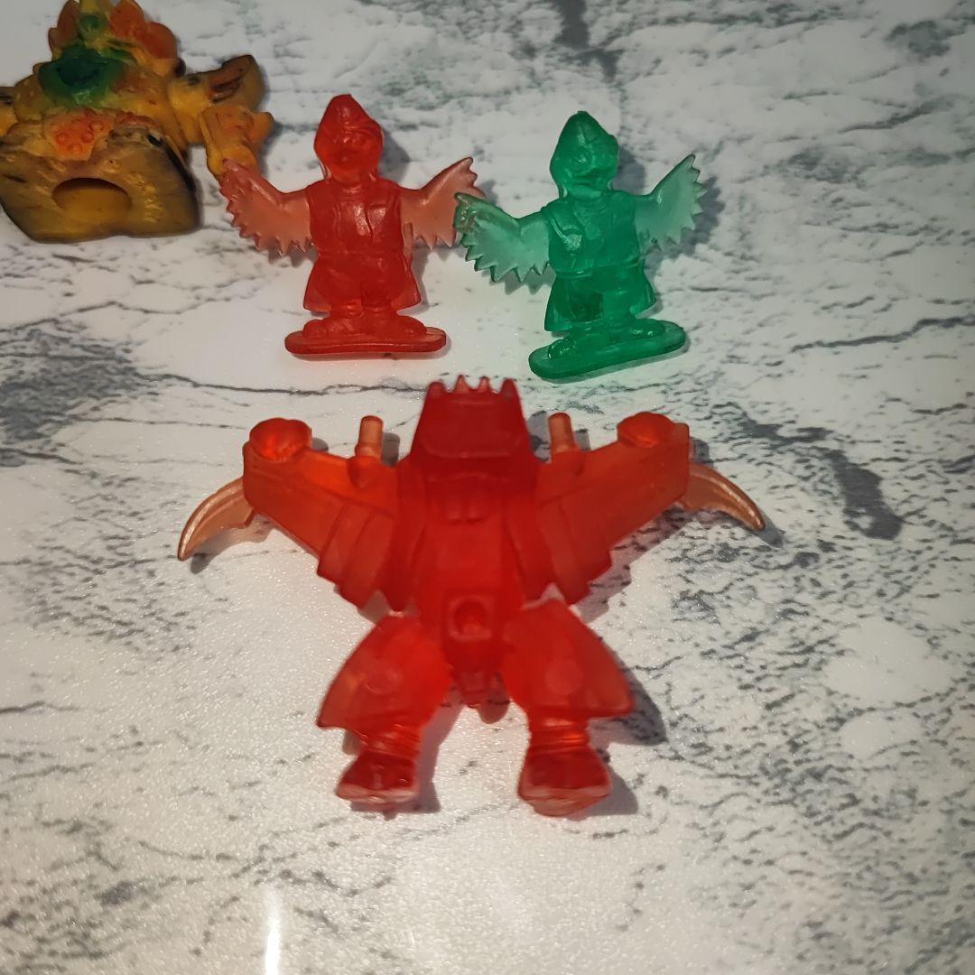 魔神英雄伝ワタル　龍王丸　消しゴム　フィギュア　空神丸&クラマ＆おまけ