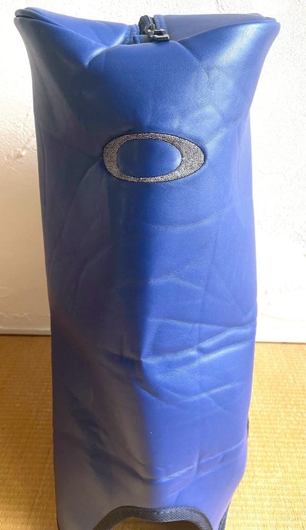 Oakley スカルデザインキャディバッグ