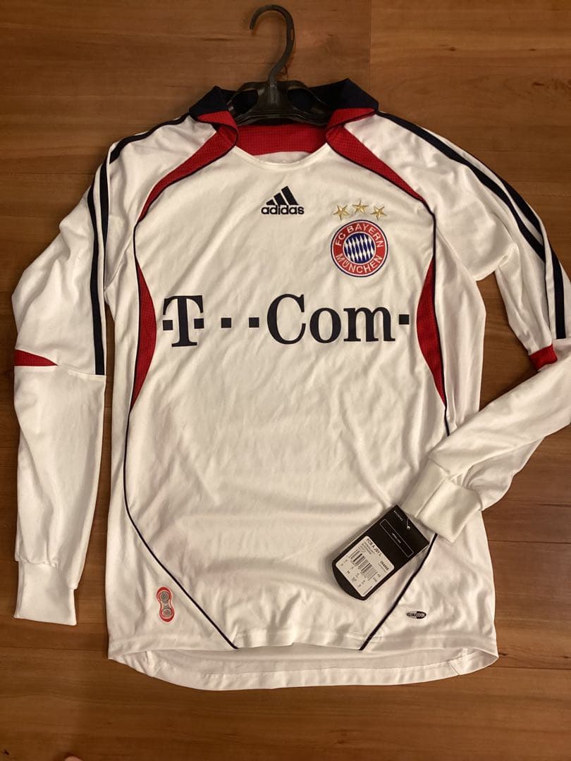 バイエルン 2005/6 ユニフォーム ハーグリーブス 23 新品タグ付き