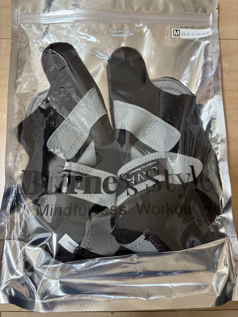 LAVA Burness Style専用グローブとシューズ