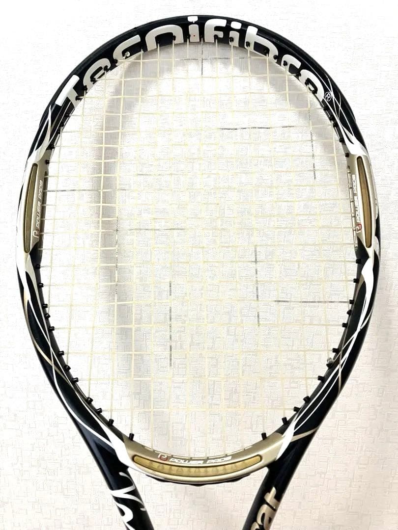 Tecnifibre t-p3 carat テクニファイバー　デカラケ　カラット