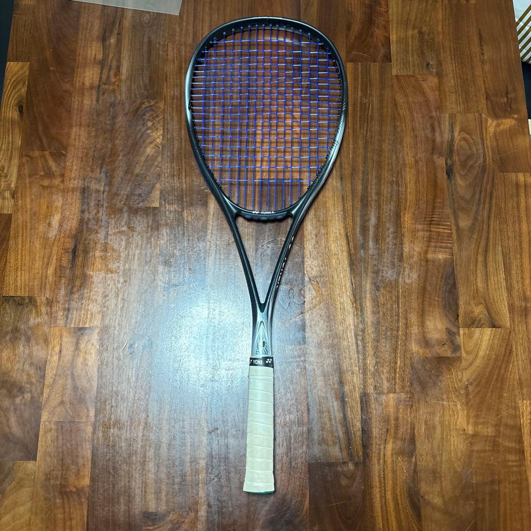 ヨネックスVOLTRAGE 8V （ボルトレイジ8V）UL1