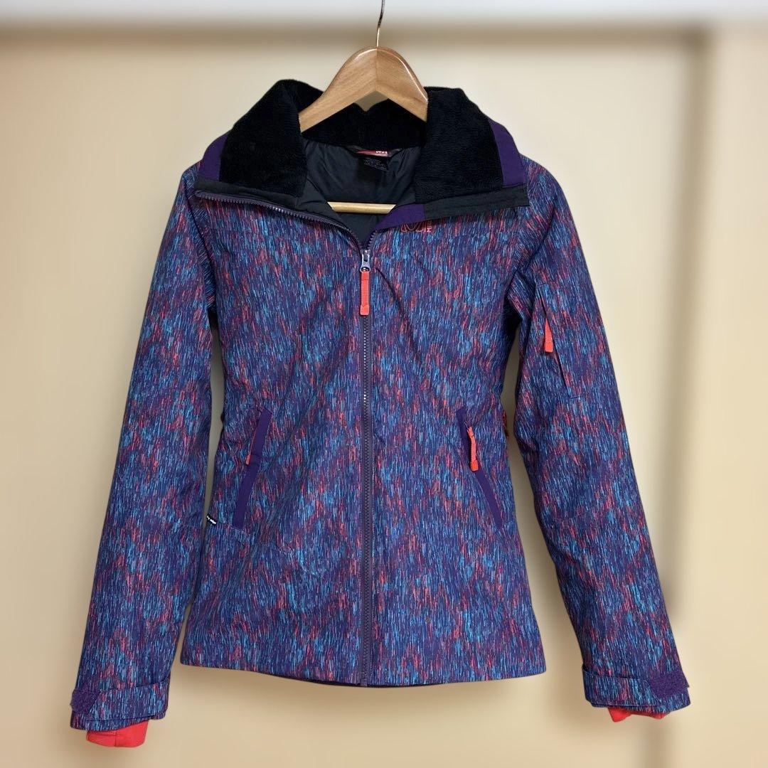 ミレー 女性用スキー&スノーボードジャケット 紫と青
