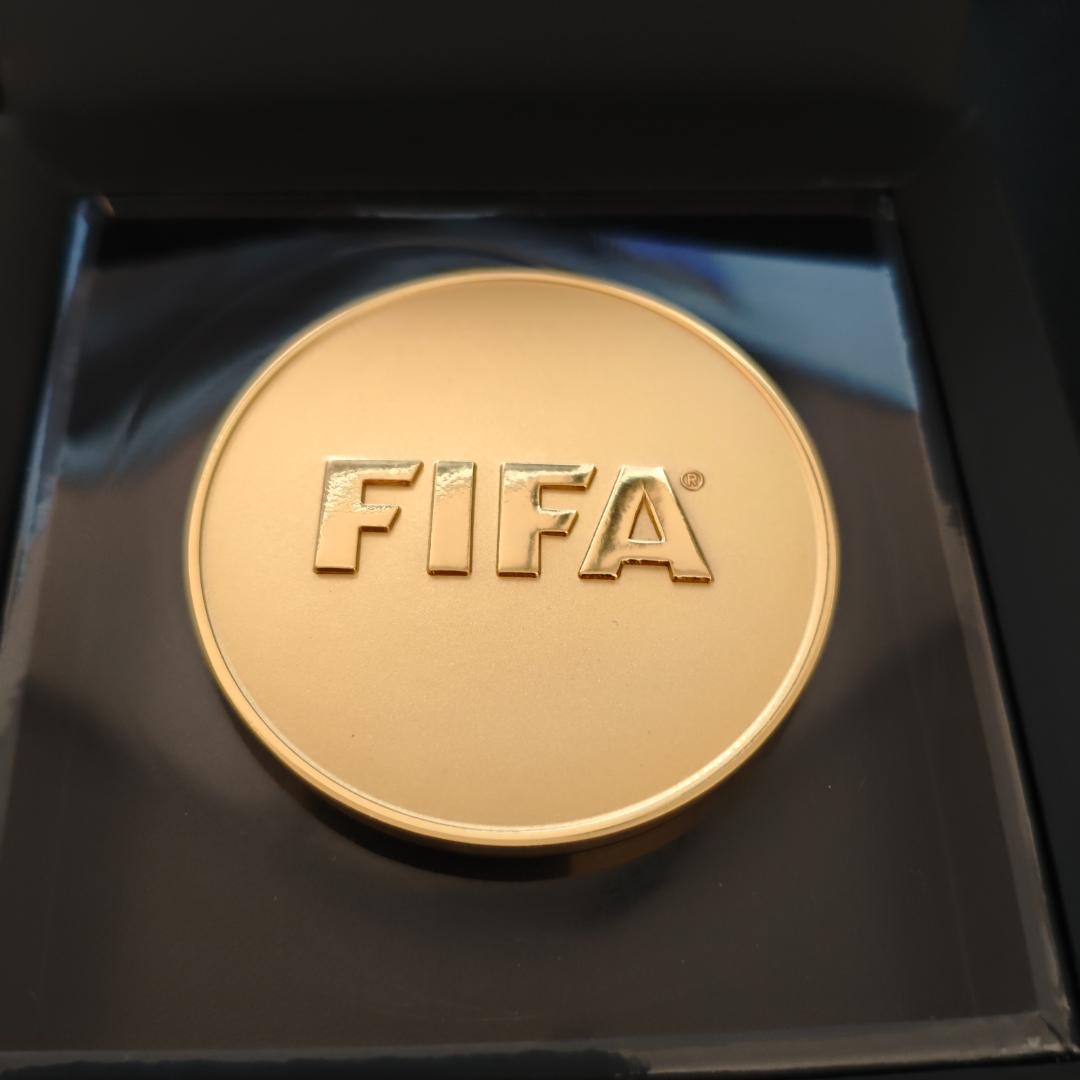 東京オリンピック サッカー 記念メダル FIFA TOKYO 2020 ケース付