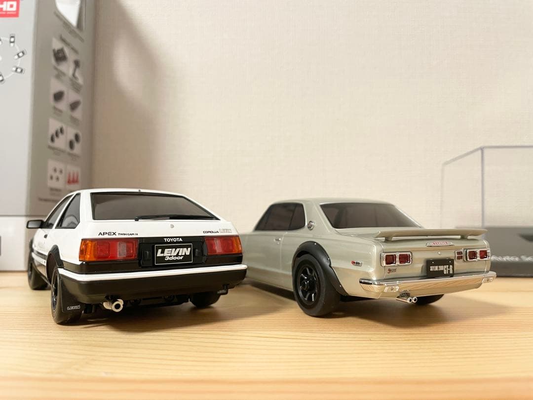 京商 ミニッツAWD カローラレビンとスカイラインGT-Rボディ等