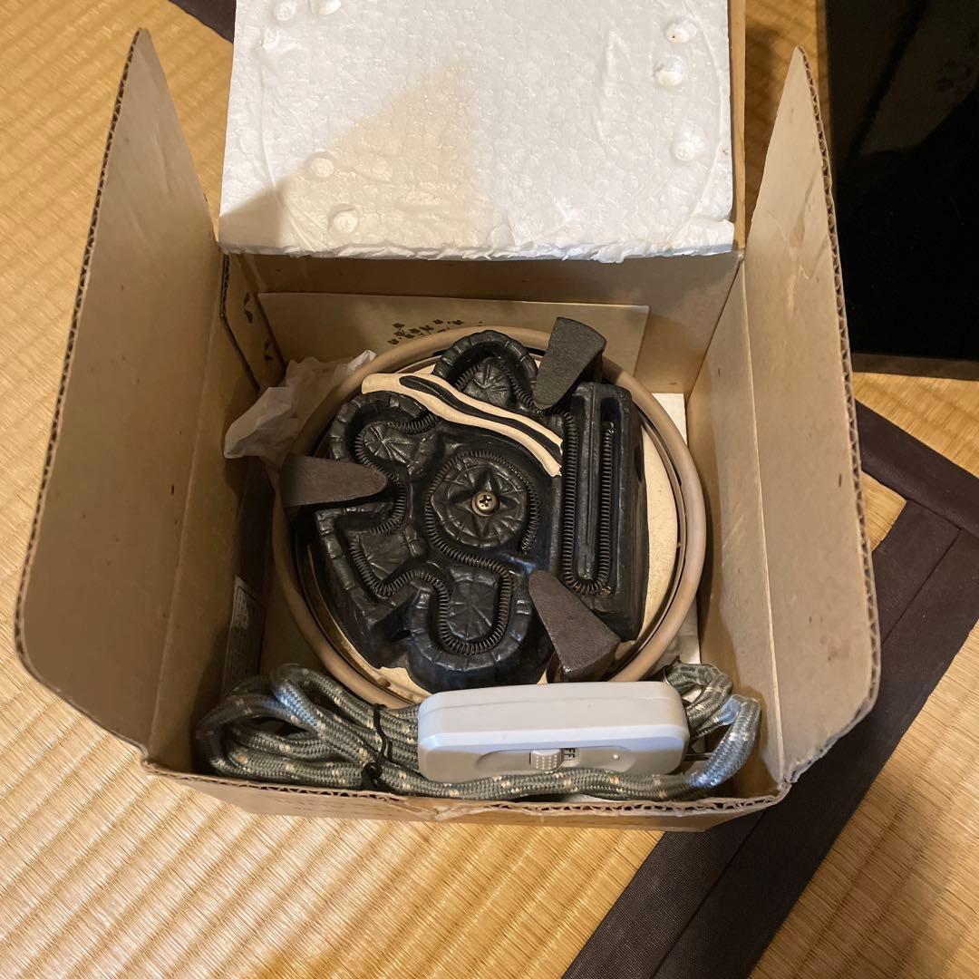 茶道具 唐銅『朝鮮風炉』釜師【畠 春斎】鋳師【金森 紹栄】　風炉釜　切合釜