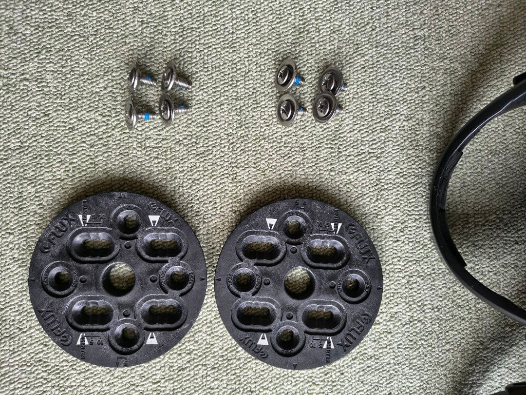 FLUX SR　Mサイズ　23-24モデル