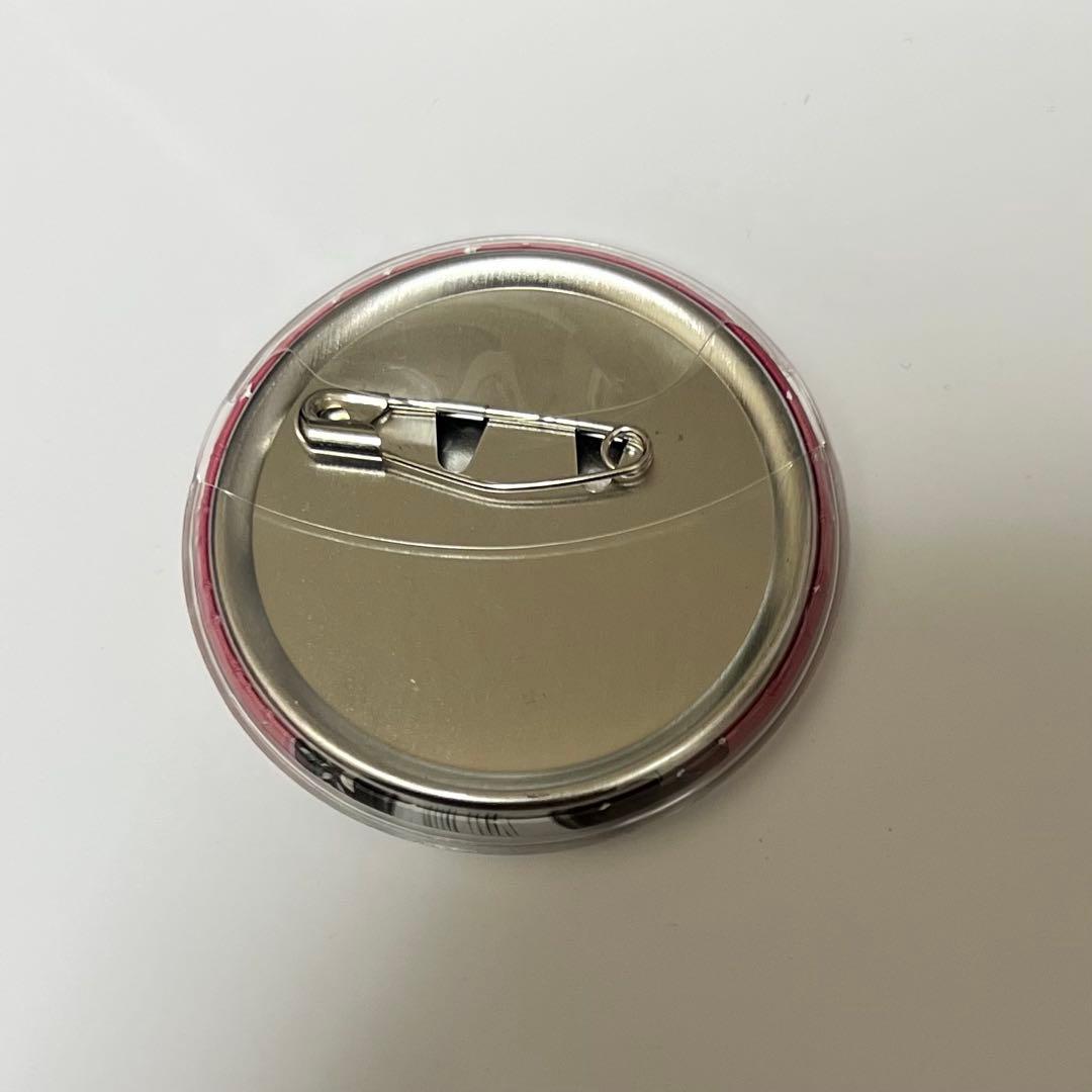 ローレン・イロアス 缶バッジ