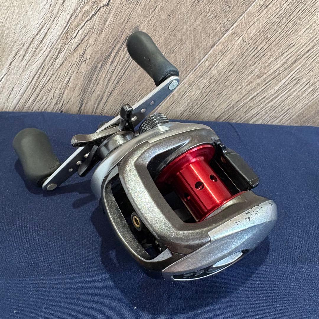 シマノ (SHIMANO) ベイトリール 11 スコーピオンDC 右ハンドル