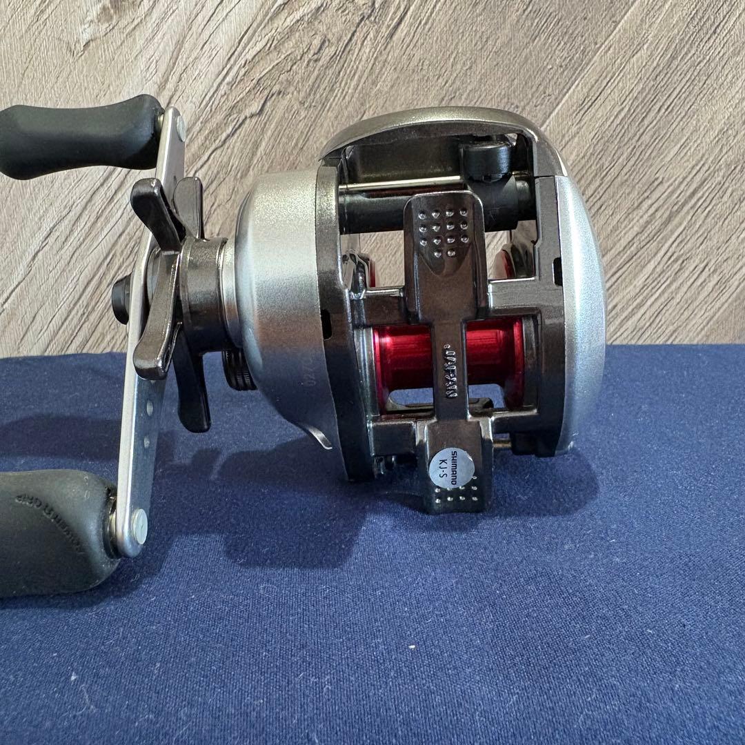 シマノ (SHIMANO) ベイトリール 11 スコーピオンDC 右ハンドル