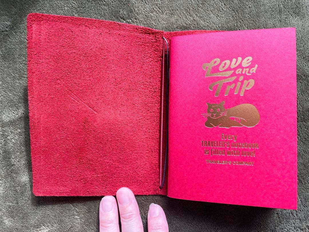 トラベラーズノート　ラブアンドトリップ　パスポートサイズ